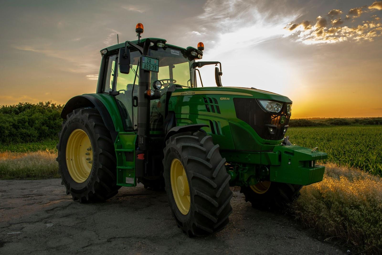 10 Gründe, sich für gebrauchte John Deere Landmaschinen zu entscheiden